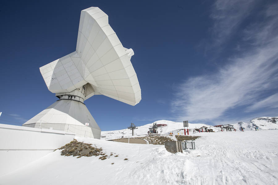 Fotos: Visita al radiotelescopio de Sierra Nevada