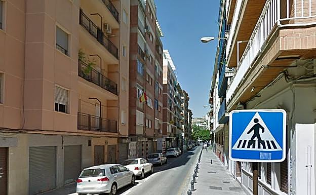 La mujer estaba en un local de la calle Marqués de Mondéjar.
