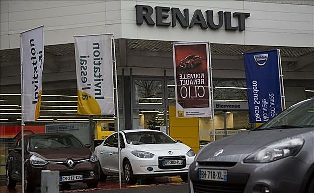 La cadena de montaje trata de sobrevivir a la fabricación del coche 'fantástico'