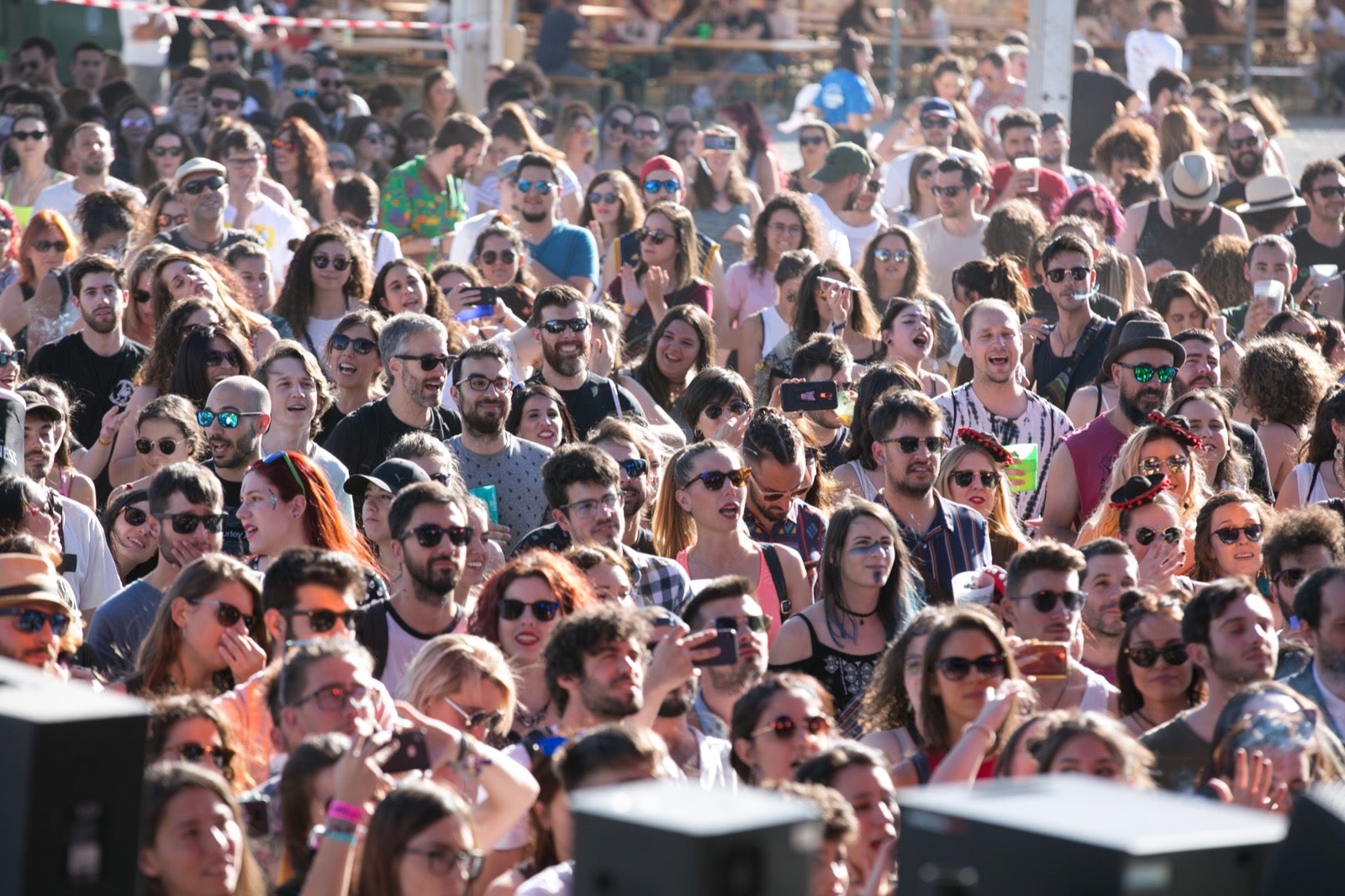 La organización espera cerrar esta edición con más de 30.000 visitantes disfrutando de dos días de música en el Cortijo del Conde