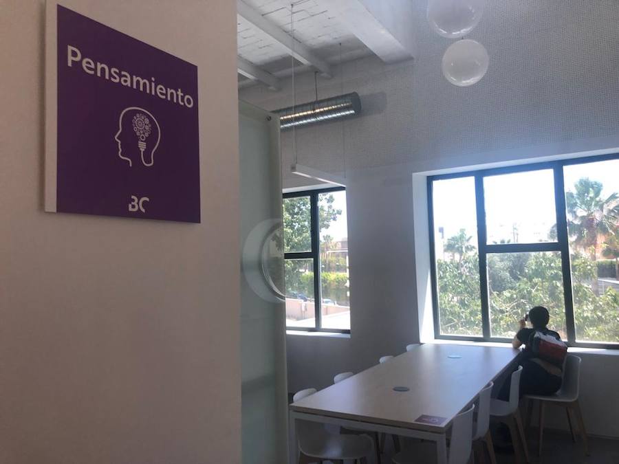 El Ayuntamiento abre por primera vez las puertas de la José María Artero una vez que ya se ha equipado | Destaca por sus estancias amplias, coloridas, luminosas y acogedoras