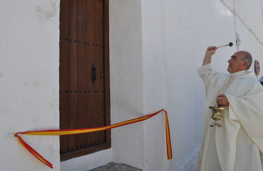 La Archidiócesis de Granada ya dispone del primer campanario-museo en la iglesia de este municipio alpujarreño situado en el Parque Protegido de Sierra Nevada