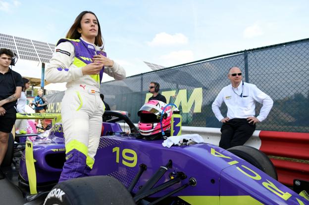 Marta García se dispone a competir en la prueba de la W Series en el circuito belga de Zolder, Bélgica, el pasado 18 de mayo. Acabó cuarta.