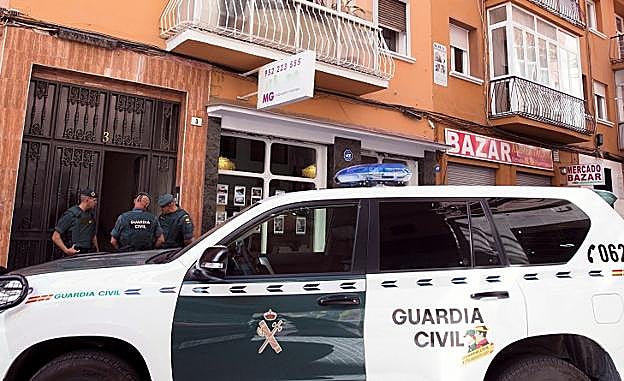 A disposición judicial cinco personas por un robo en la piscina municipal de Padul