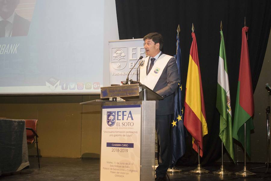 Además, ha distinguido al Ayuntamiento de Fuente Vaqueros, al Patronato de la Alhambra y a IDEAL por su suplemento AG