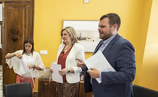 Pacto Ayuntamiento de Granada: Vox no exige entrar en gobierno pero pide medidas concretas