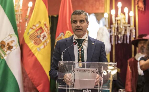 César Díaz ha pedido «cumplir los compromisos» a través de Twitter.