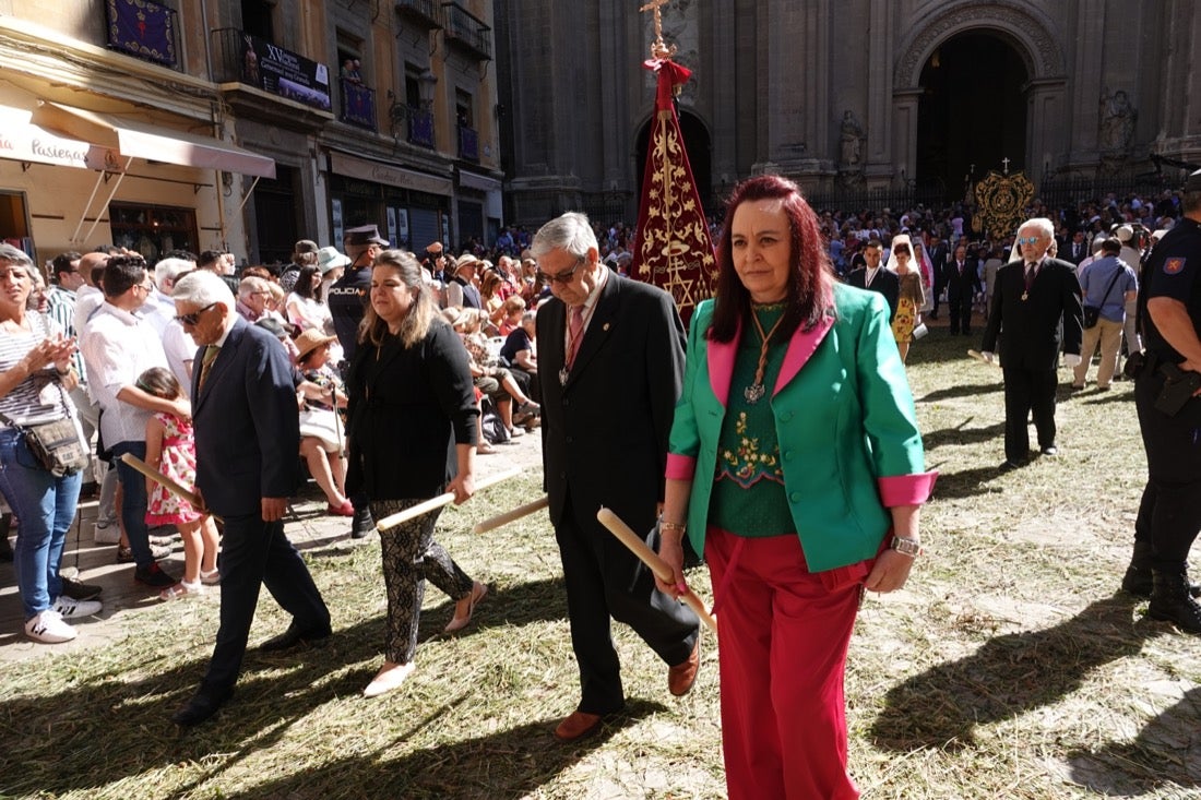 Si has estado en la Plaza de las Pasiegas, búscate en nuestra galería