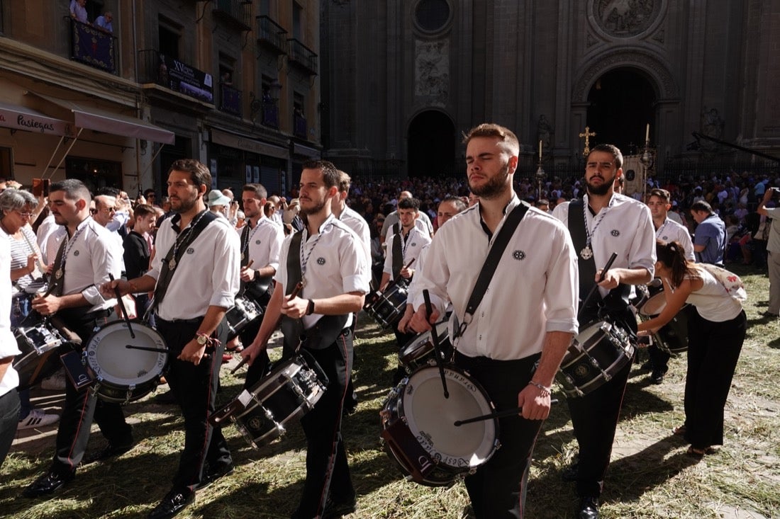 Si has estado en la Plaza de las Pasiegas, búscate en nuestra galería