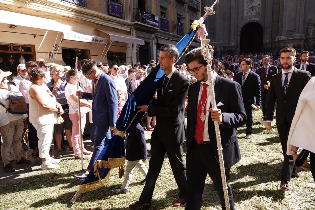 Si has estado en la Plaza de las Pasiegas, búscate en nuestra galería