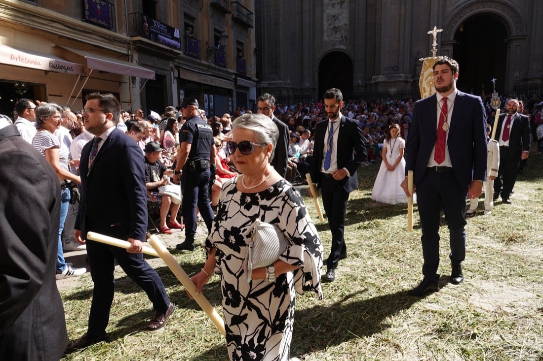 Si has estado en la Plaza de las Pasiegas, búscate en nuestra galería