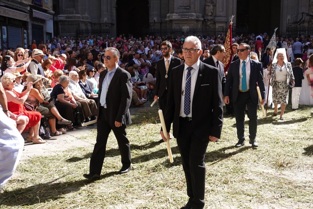 Si has estado en la Plaza de las Pasiegas, búscate en nuestra galería