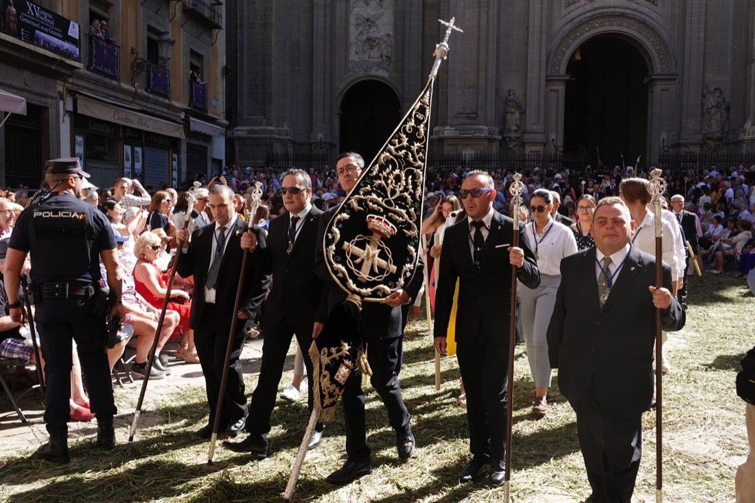 Si has estado en la Plaza de las Pasiegas, búscate en nuestra galería