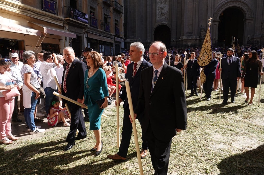 Si has estado en la Plaza de las Pasiegas, búscate en nuestra galería