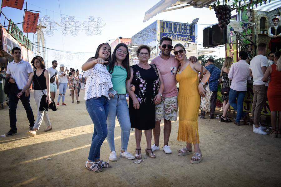 El festivo de la feria de Granada se hizo sentir en el recinto de Almanjáyar