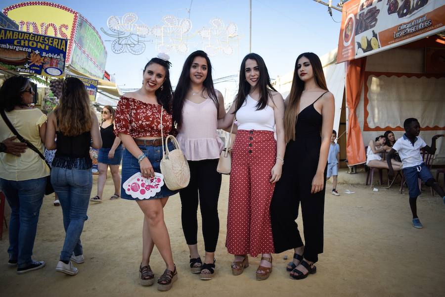 El festivo de la feria de Granada se hizo sentir en el recinto de Almanjáyar