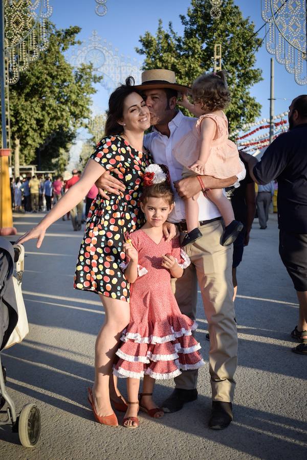 El festivo de la feria de Granada se hizo sentir en el recinto de Almanjáyar