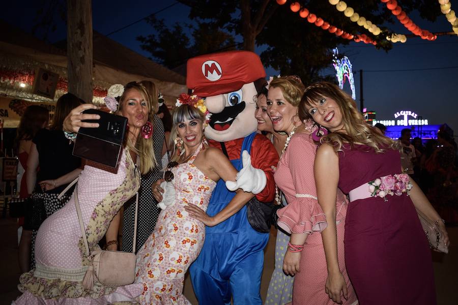 El festivo de la feria de Granada se hizo sentir en el recinto de Almanjáyar