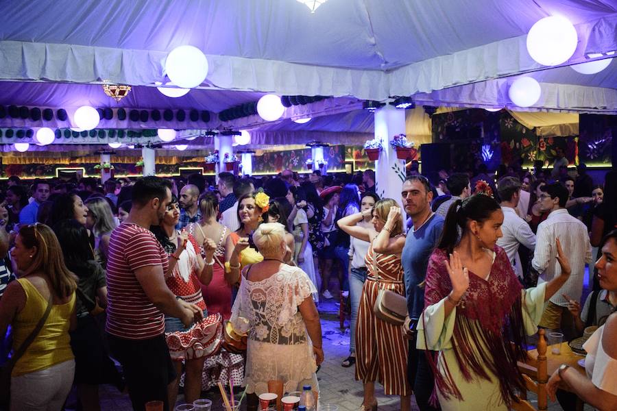 El festivo de la feria de Granada se hizo sentir en el recinto de Almanjáyar