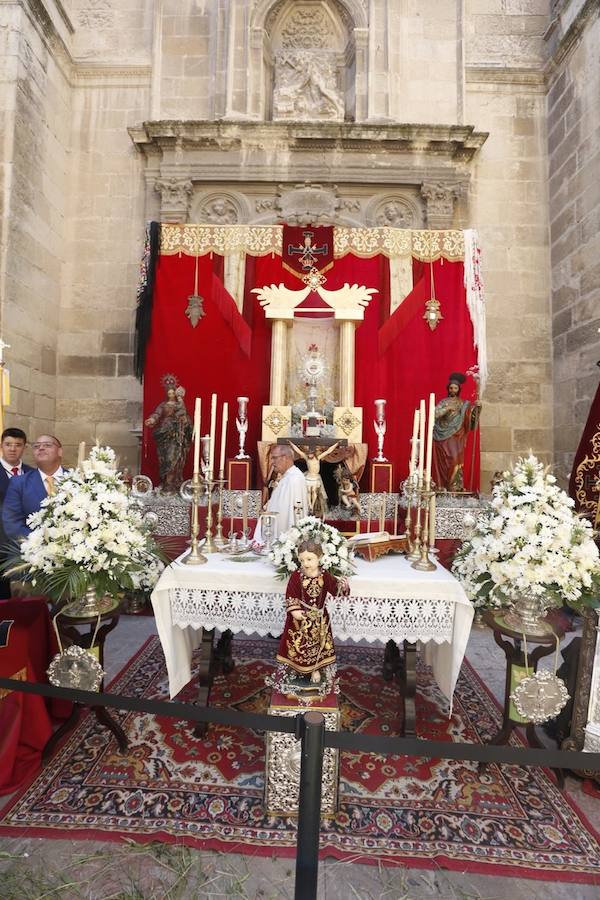 El primer premio fue para el instalado en la plaza de las Pasiegas por la cofradía de la Oración en el Huerto de los Olivos, que recibe un premio de 1.800 euros