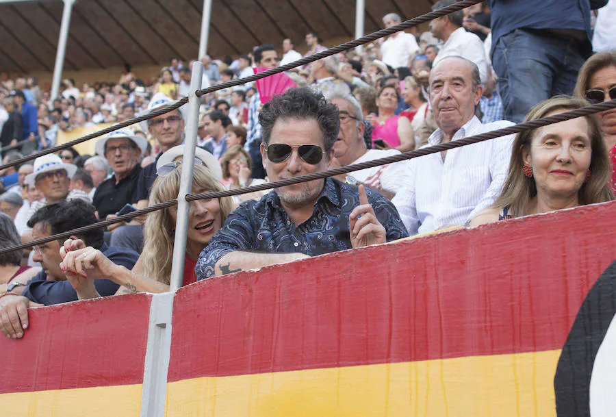 Andrés Calamaro | El retorno del diestro a la Monumental de Frascuelo congregó a personalidades de la primera plana mediática