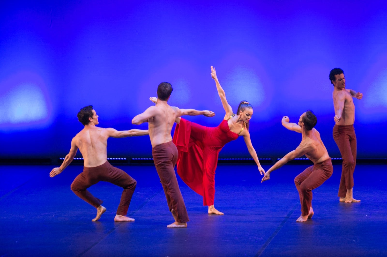 La famosa compañía de danza recordó anoche a la artista de Pensilvania con cuatro de sus más brillantes coreografías