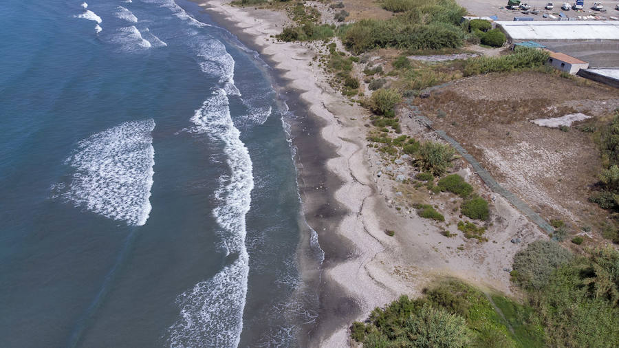 La pasada primavera había 206 partículas de microplásticos por metro cuadrado en esta playa, los expertos apuntan que son valores medio altos