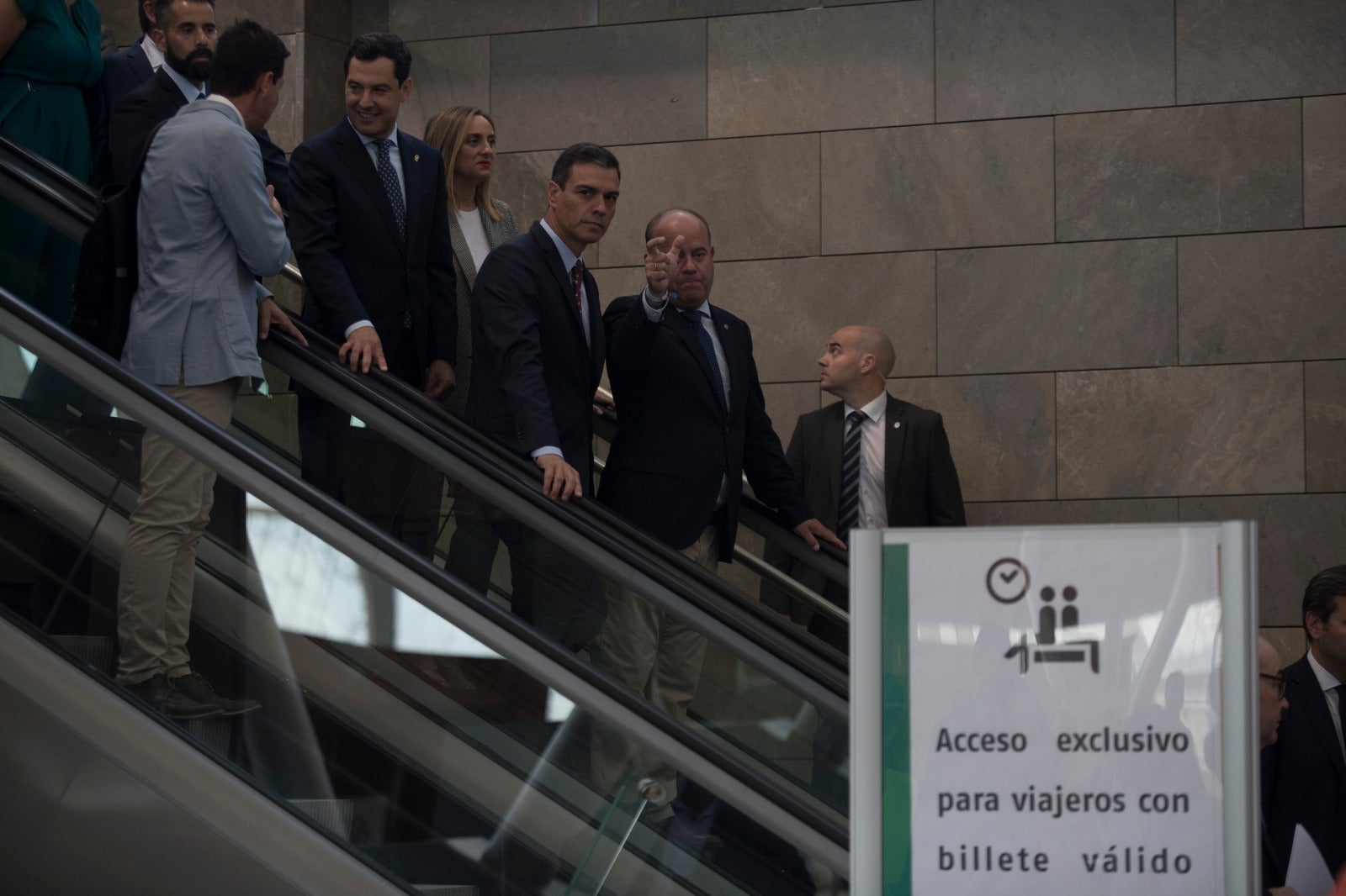 El presidente del Gobierno, Pedro Sánchez, inaugura en Antequera la línea que une está ciudad con Granada y Madrid