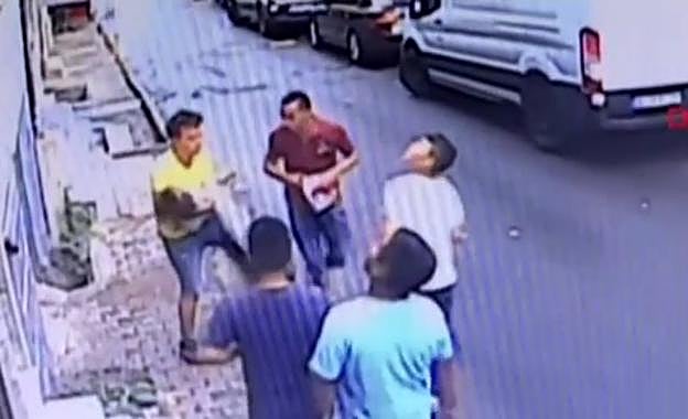 Sucesos: Un joven rescata en el aire a una niña que se cayó de una ventana