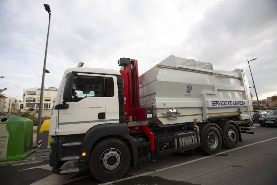 Imagen de archivo de uno de los camiones del servicio de limpieza de Motril. 