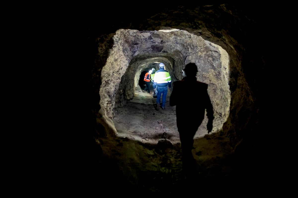 Así son las antiguas minas de Alquife