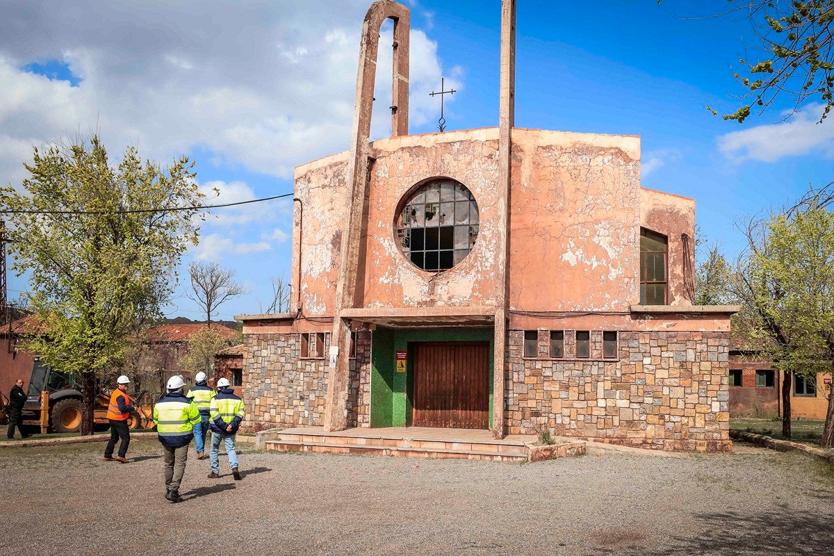 Así se encuentra el poblado minero de Alquife