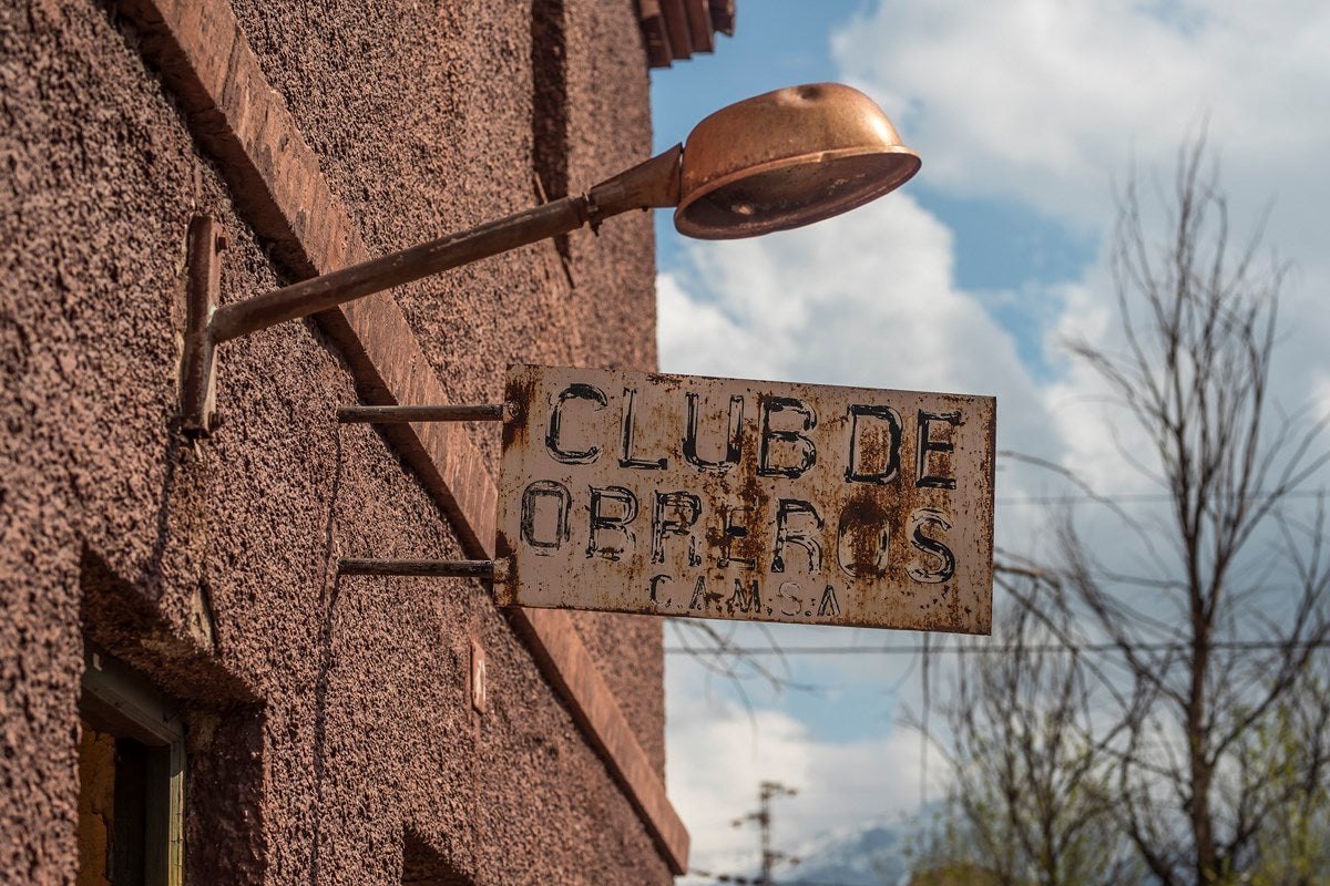 Así se encuentra el poblado minero de Alquife