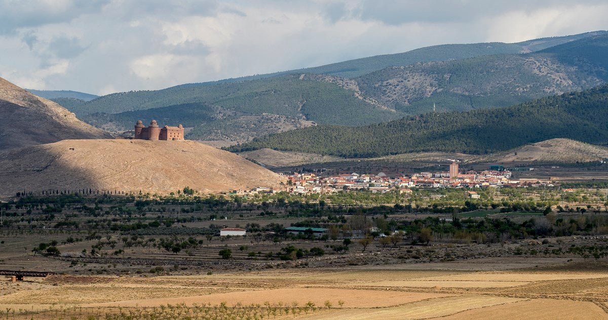 Así se encuentra el poblado minero de Alquife