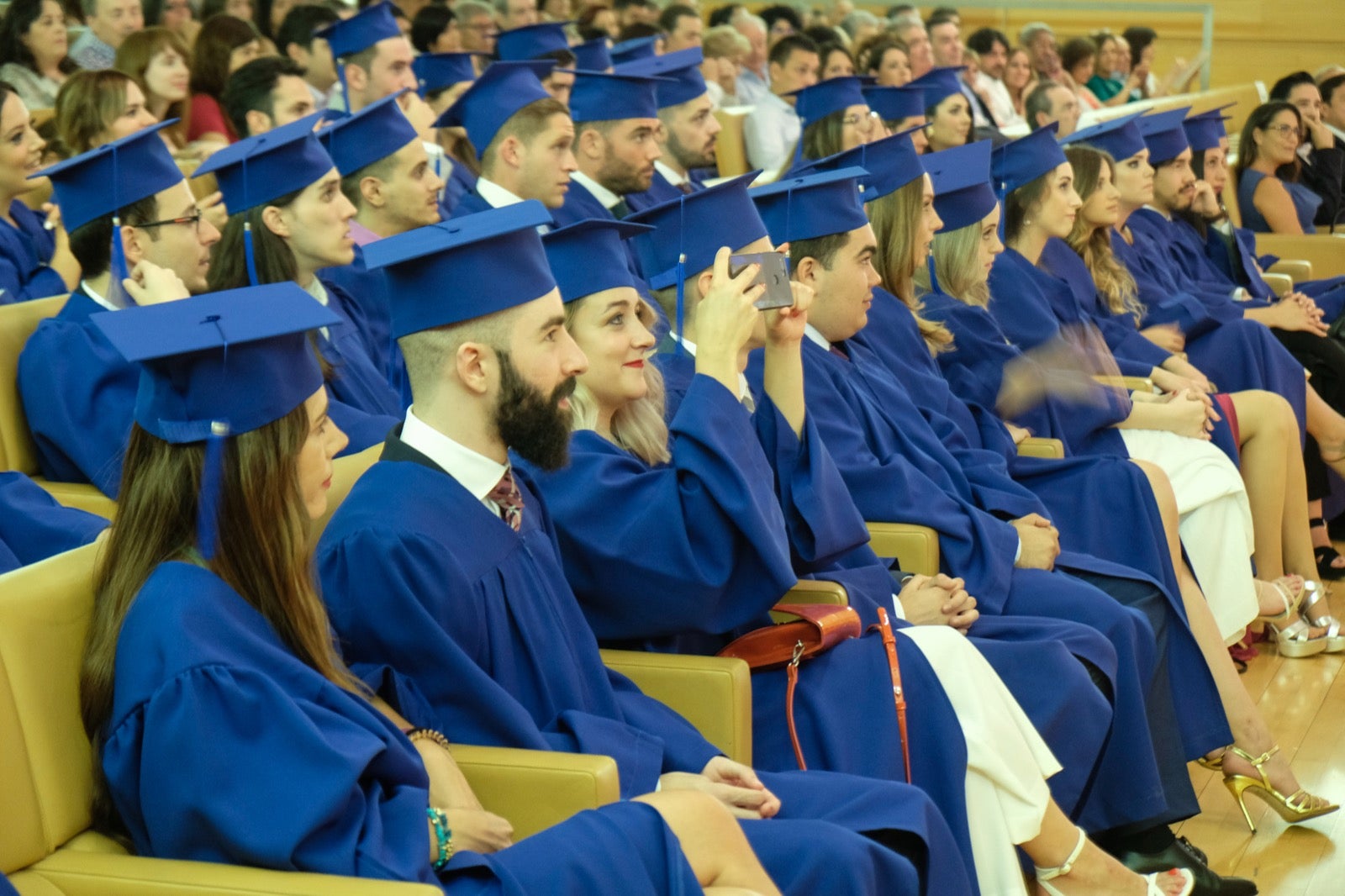 Después de cuatro años de estudios, la de anoche era una fecha muy esperada para varias promociones de esta escuela