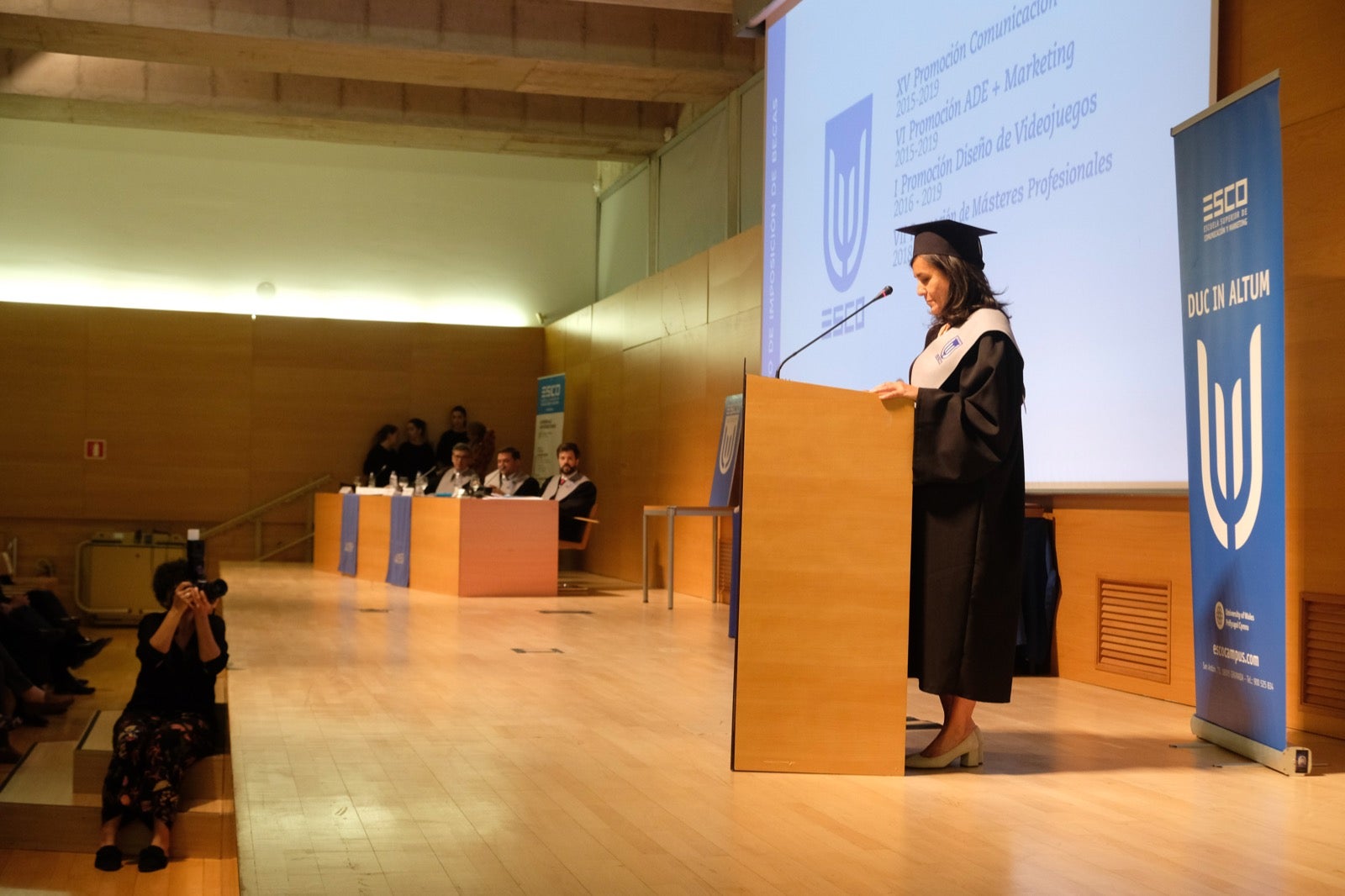 Después de cuatro años de estudios, la de anoche era una fecha muy esperada para varias promociones de esta escuela