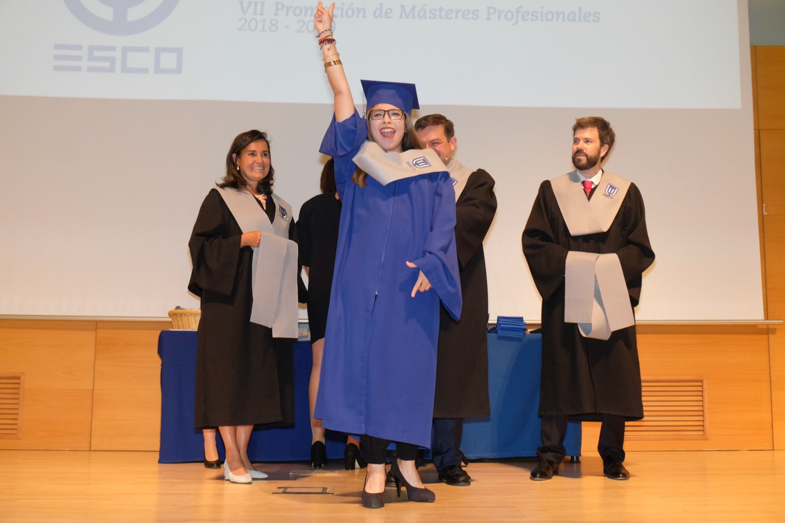 Después de cuatro años de estudios, la de anoche era una fecha muy esperada para varias promociones de esta escuela