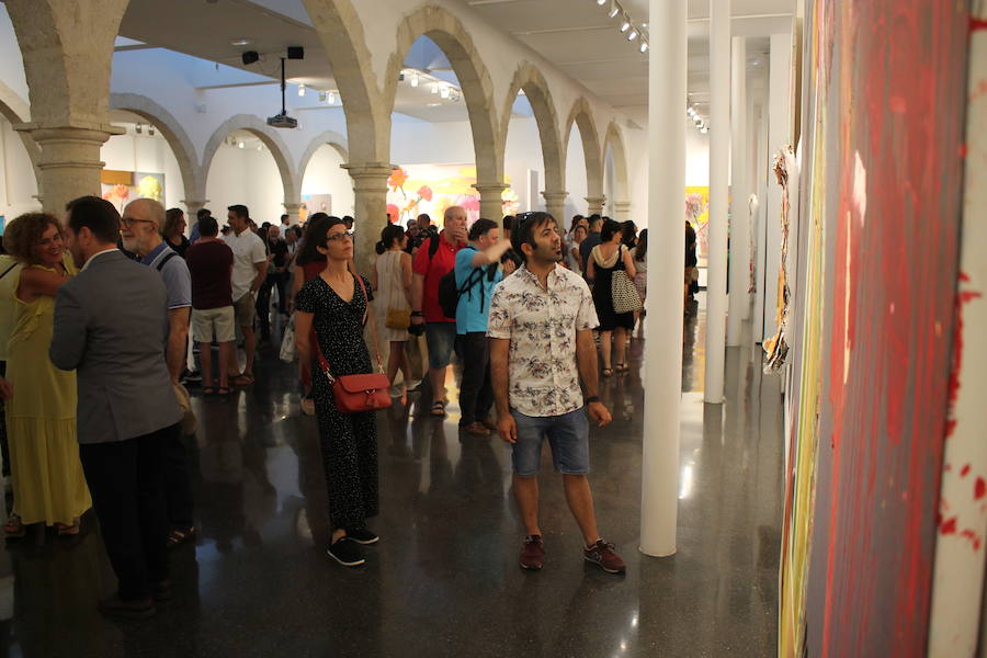 El cineasta manchego expone en el Centro Andaluz de la Fotografía, junto al artista Jorge Galindo, un trabajo conjunto en cuadros de gran formato 