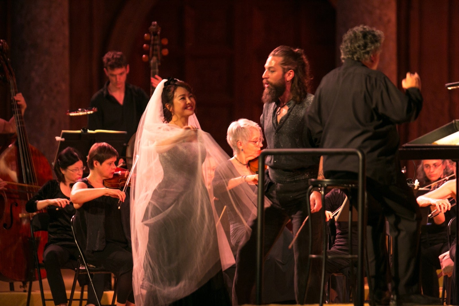 René Jacobs ofrece una versión amplia, luminosa, llena de ese espíritu mozartiano y que aflora en cualquier momento de tan grandiosa partitura