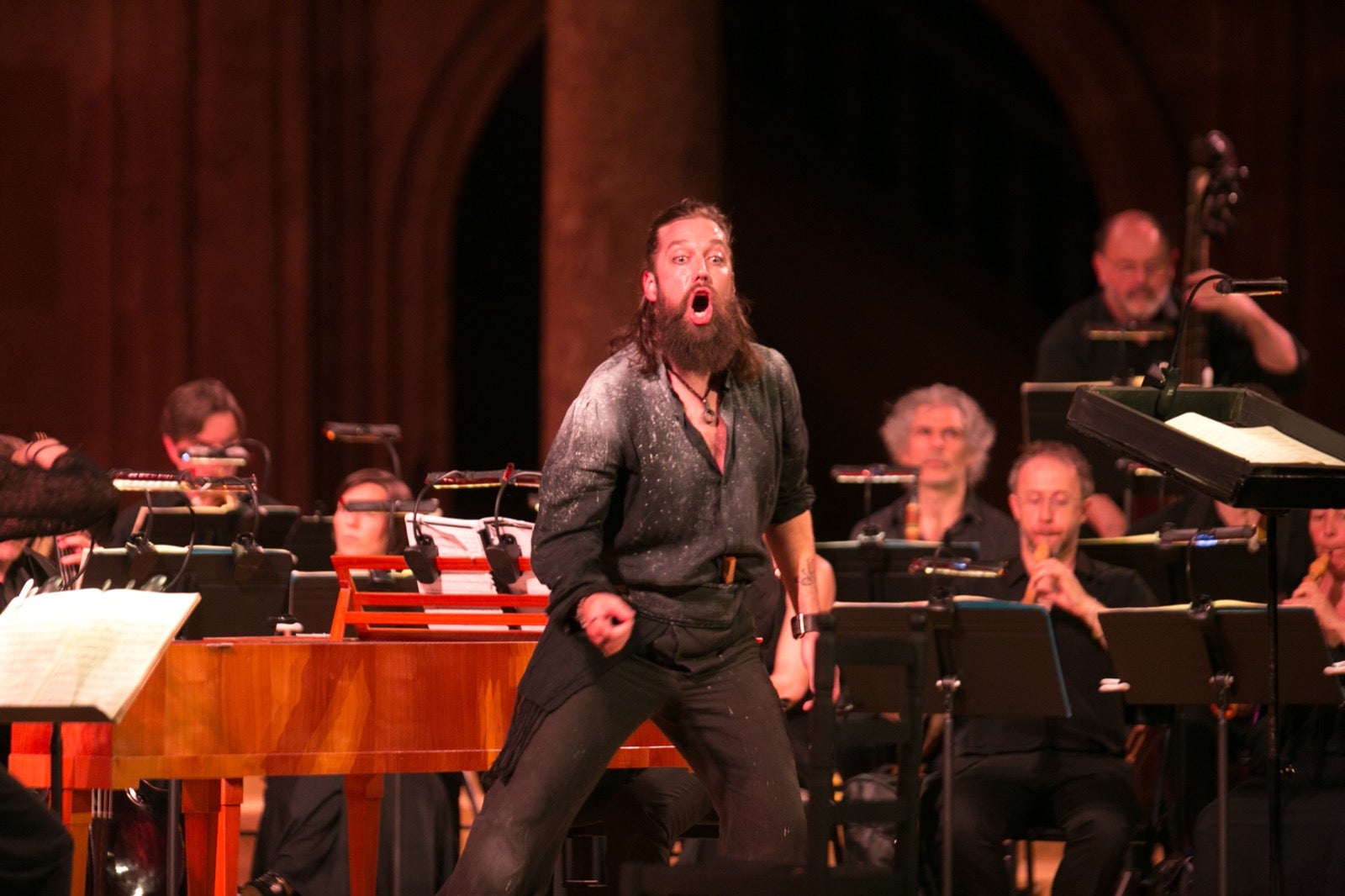 René Jacobs ofrece una versión amplia, luminosa, llena de ese espíritu mozartiano y que aflora en cualquier momento de tan grandiosa partitura