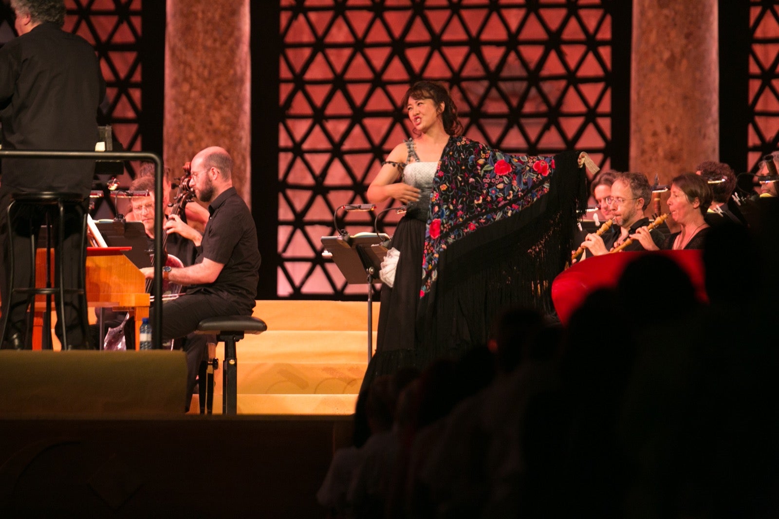 René Jacobs ofrece una versión amplia, luminosa, llena de ese espíritu mozartiano y que aflora en cualquier momento de tan grandiosa partitura