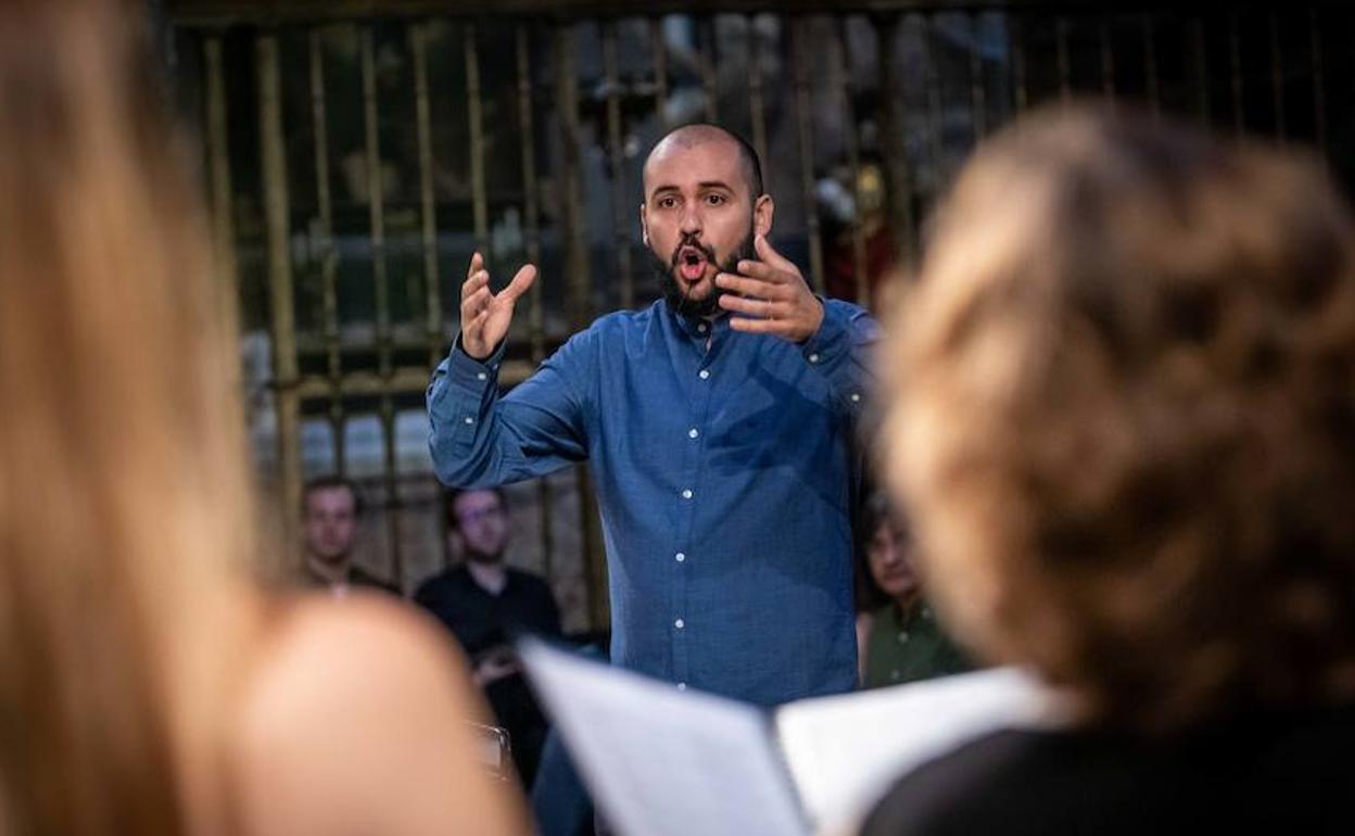 El Coro de la OCG ha sido conducido por el maestro Mathieu Romano