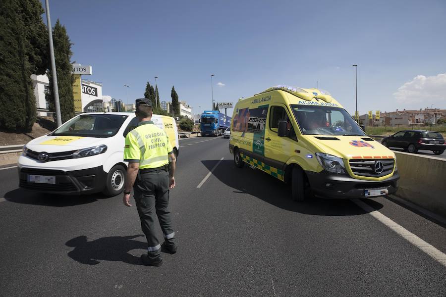 El choque se ha producido a la altura del kilómetro 122, en la salida al polígono de Asegra