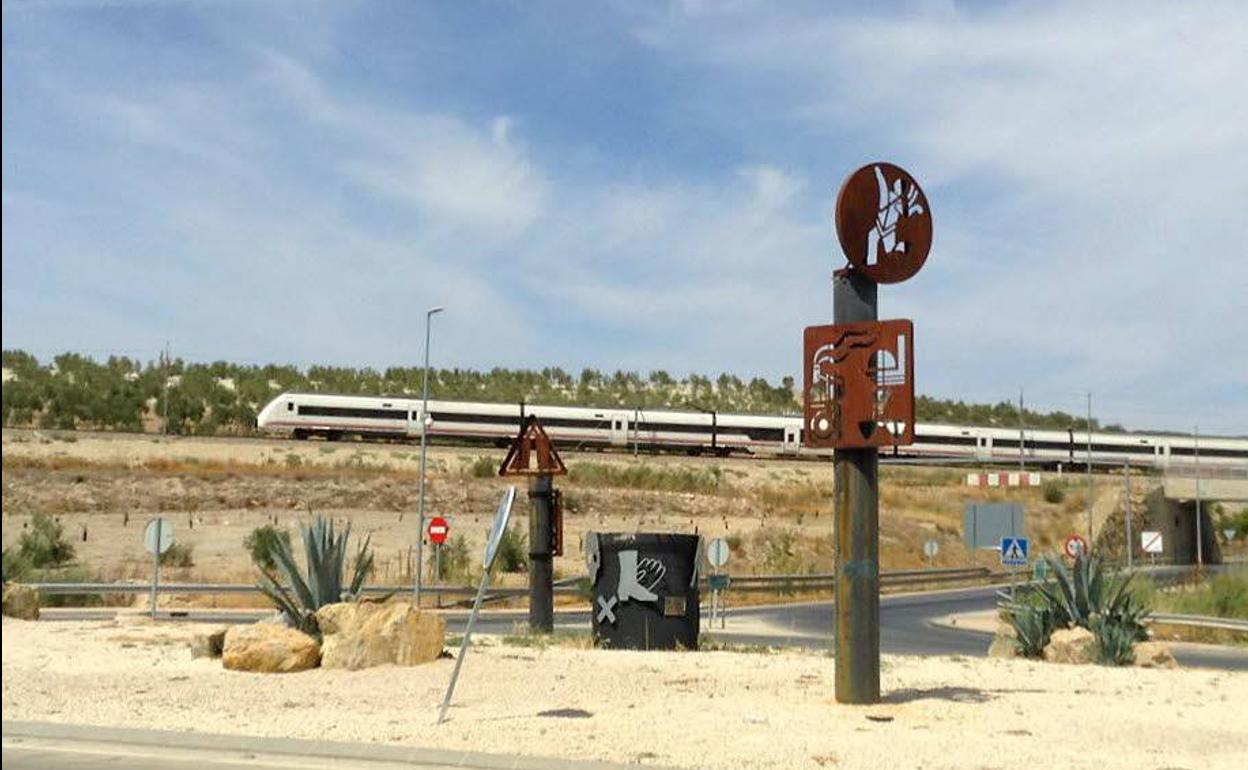 La situación del ferrocarril en la provincia de Jaén se debatirá hoy en el Parlamento andaluz