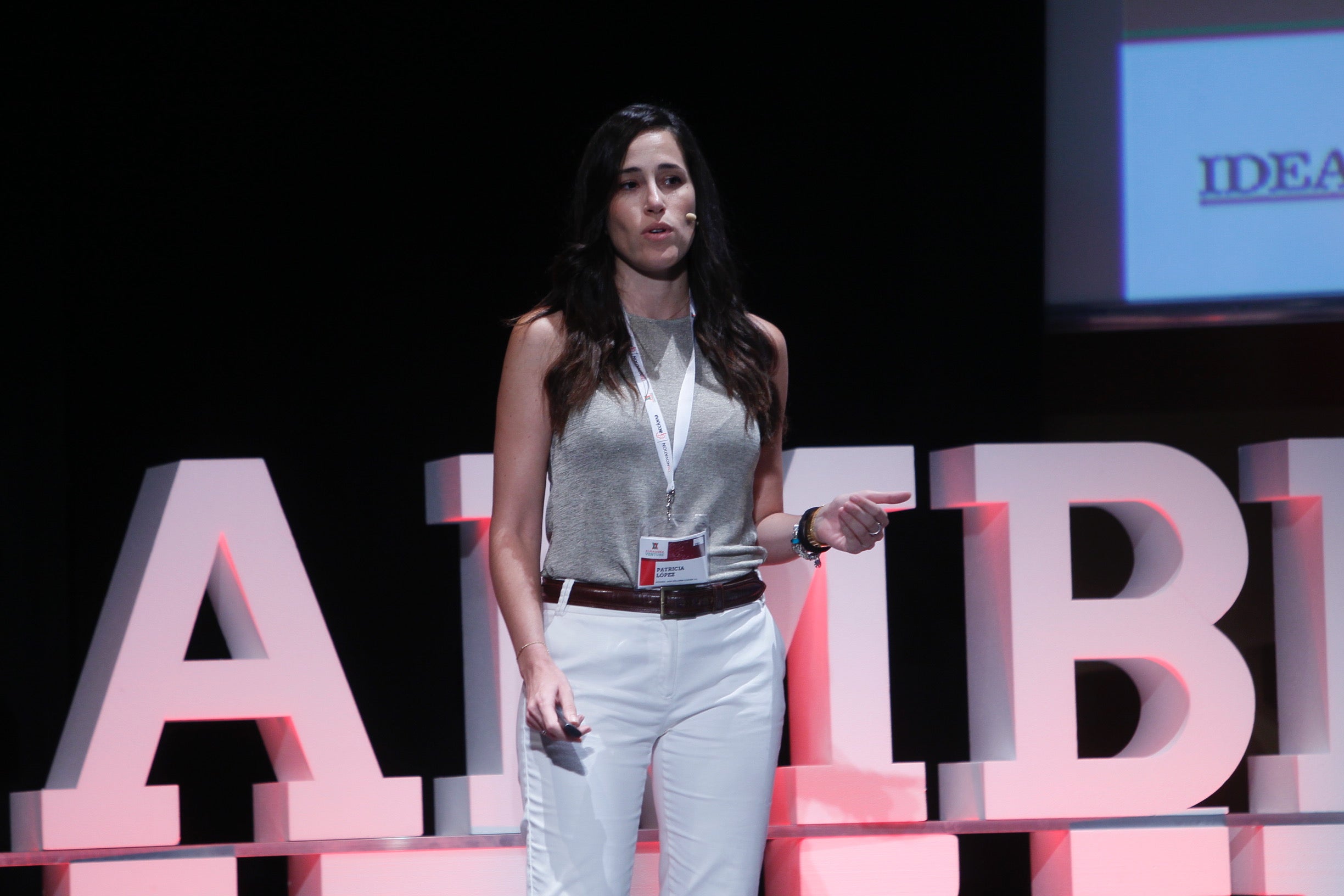 Turno para los pitches en Alhambra Venture 