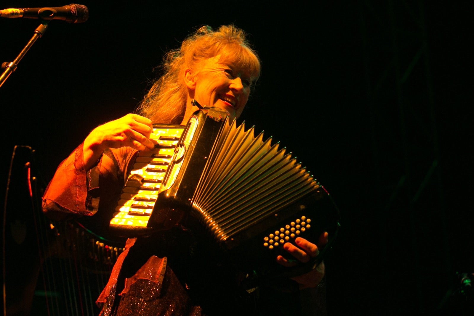 Fotos: Escuchar a Loreena McKennitt tiene el don de la regresión a vidas anteriores