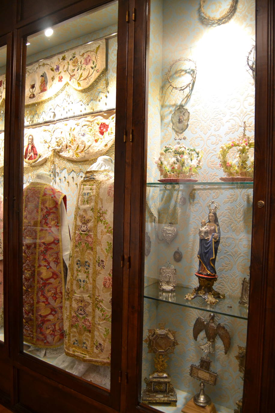 Así es la colección que atesora este monasterio de Granada