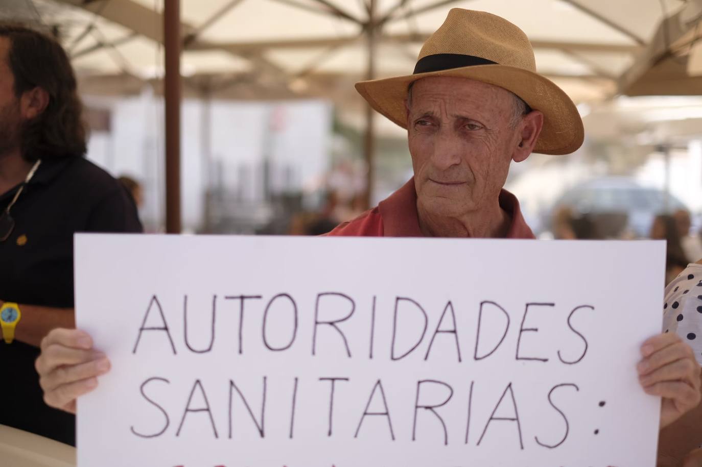 Los vecinos del barrio solicitan una estabilidad de profesionales a medio y largo plazo además de una adecuada sustitución de vacaciones y bajas profesionales