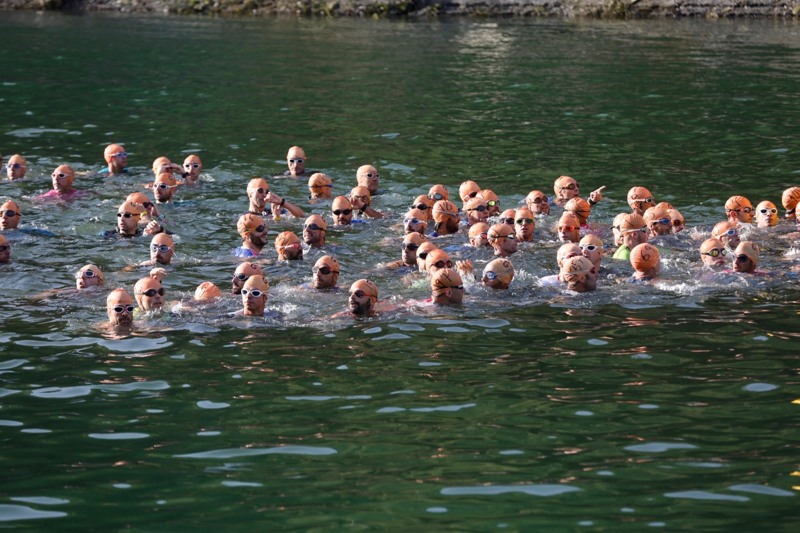 Fotos: Nos metemos e lleno en el espectacular triatlón de Sierra Nevada: así ha sido