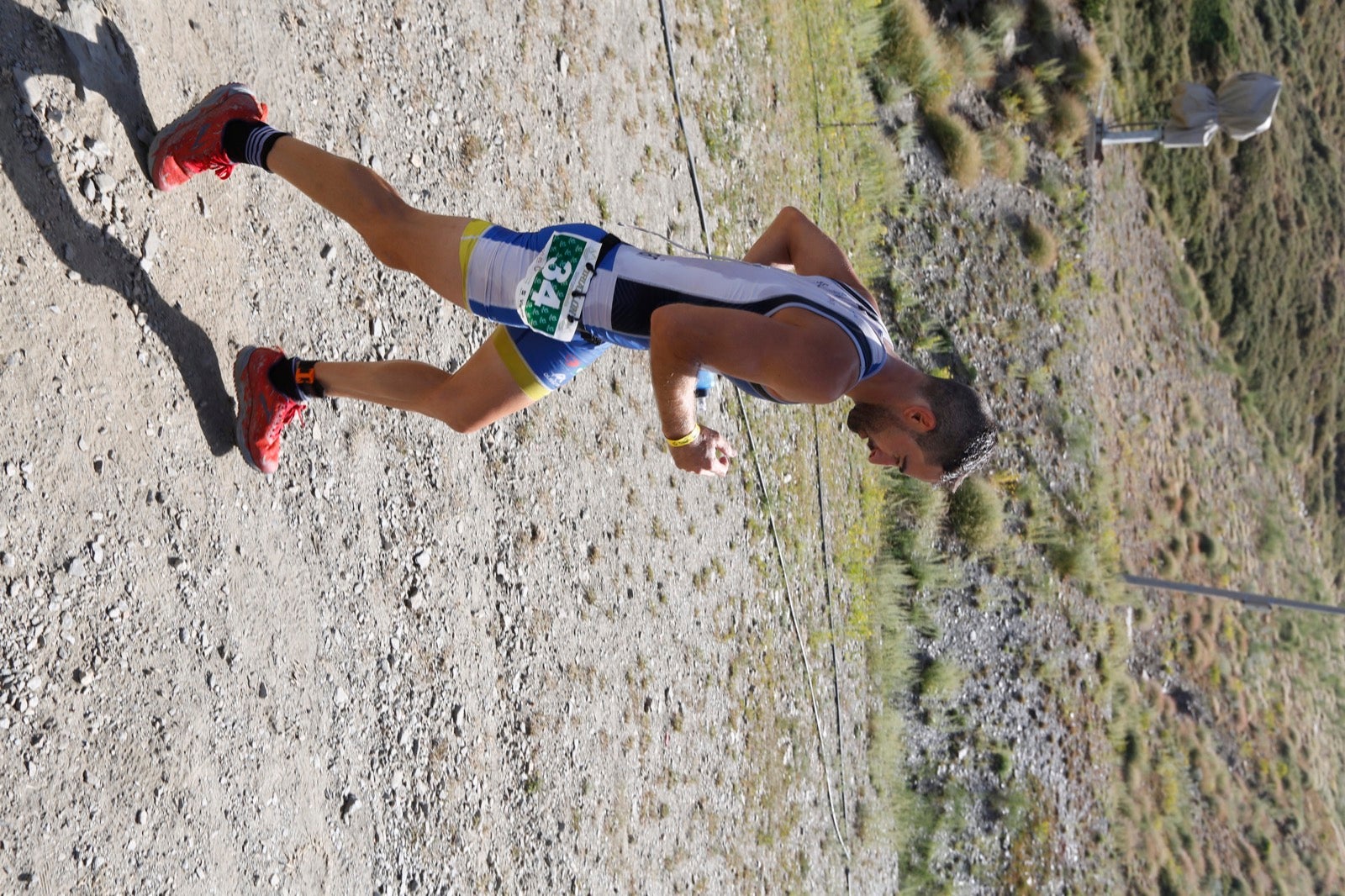 Fotos: Nos metemos e lleno en el espectacular triatlón de Sierra Nevada: así ha sido